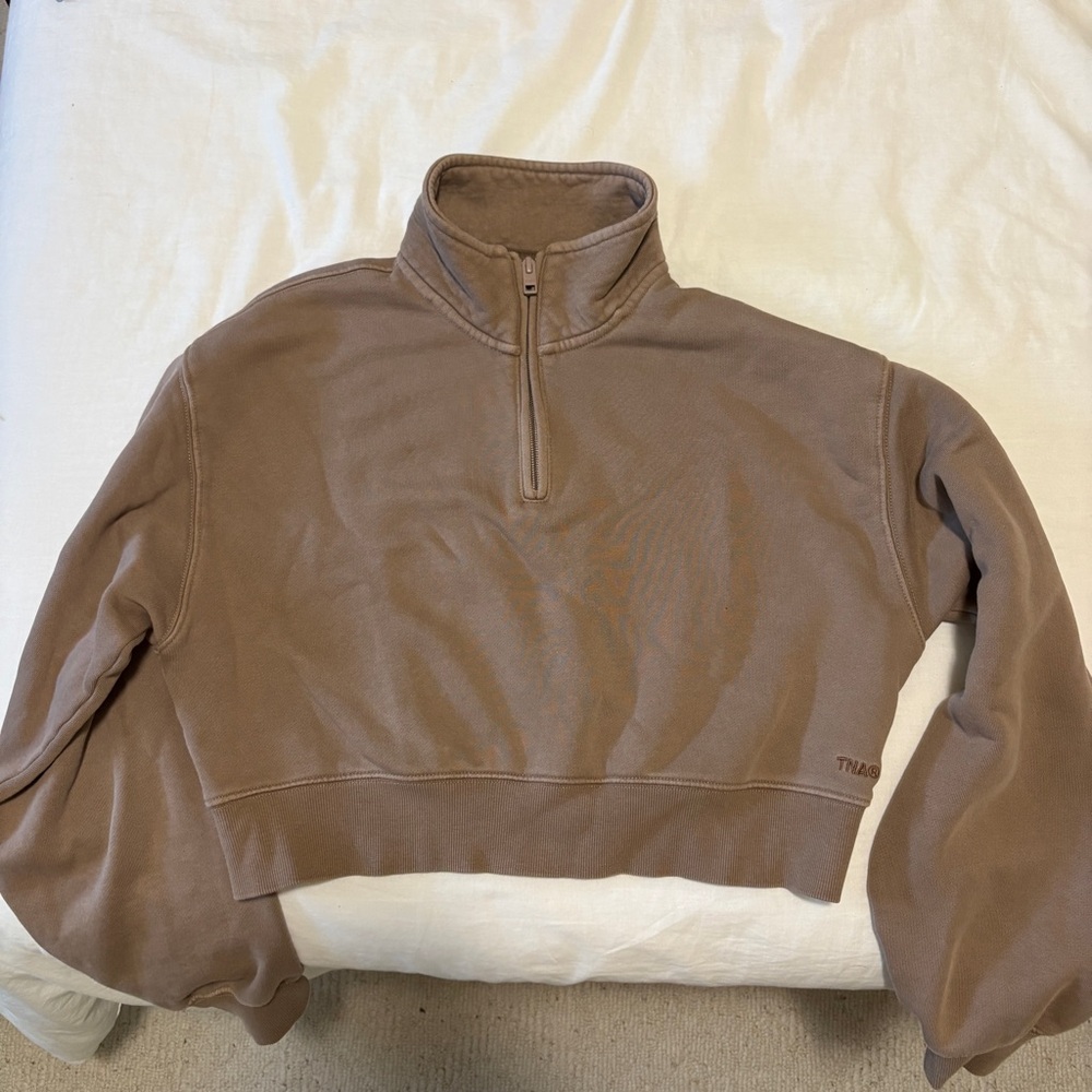 Aritzia TNA Cropped Quarter Zip